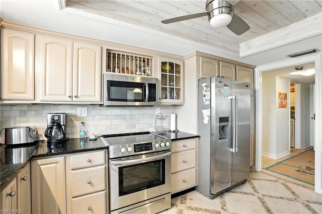 7148 Estero BLVD 222-14