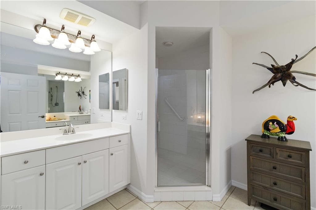 1001 Arbor Lake DR 606-16