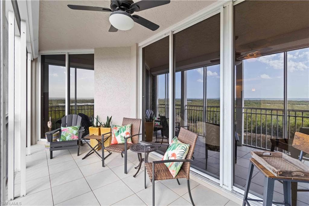 1001 Arbor Lake DR 606-22