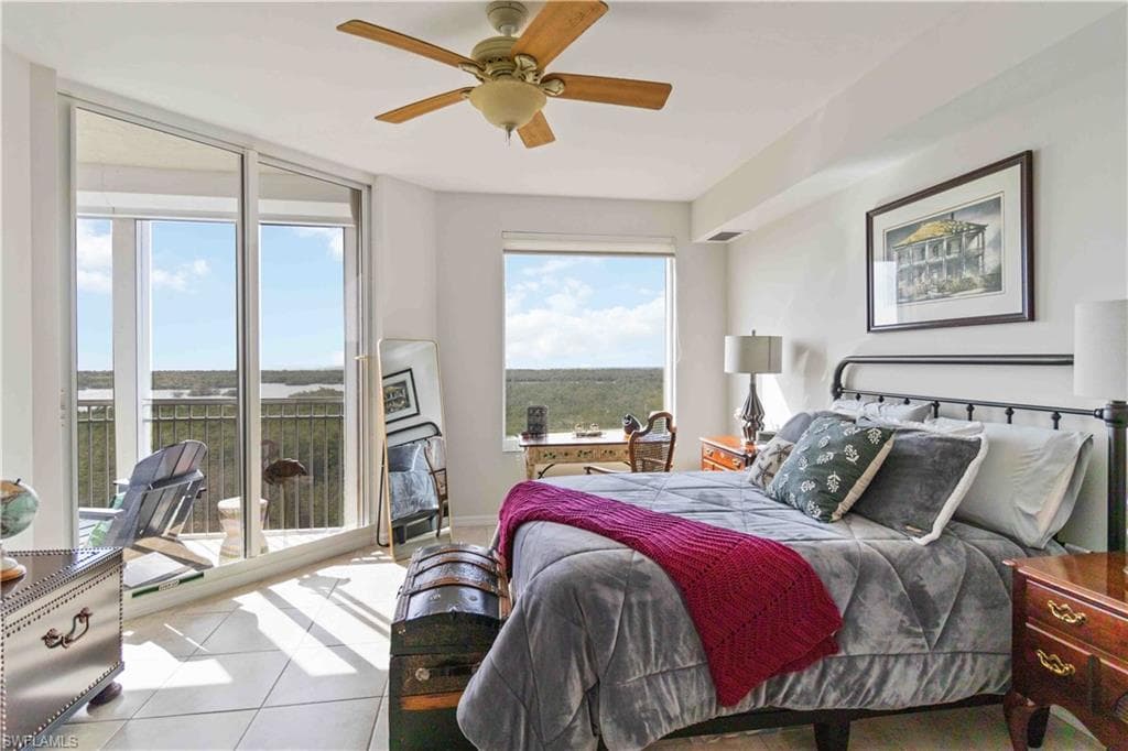 1001 Arbor Lake DR 606-18