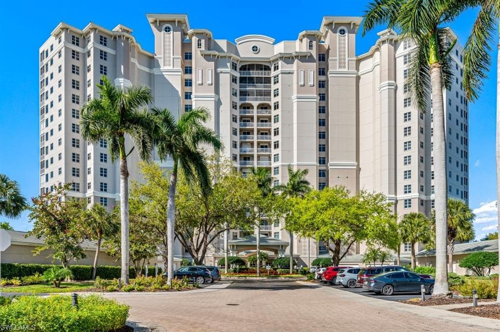 1001 Arbor Lake DR 606-37
