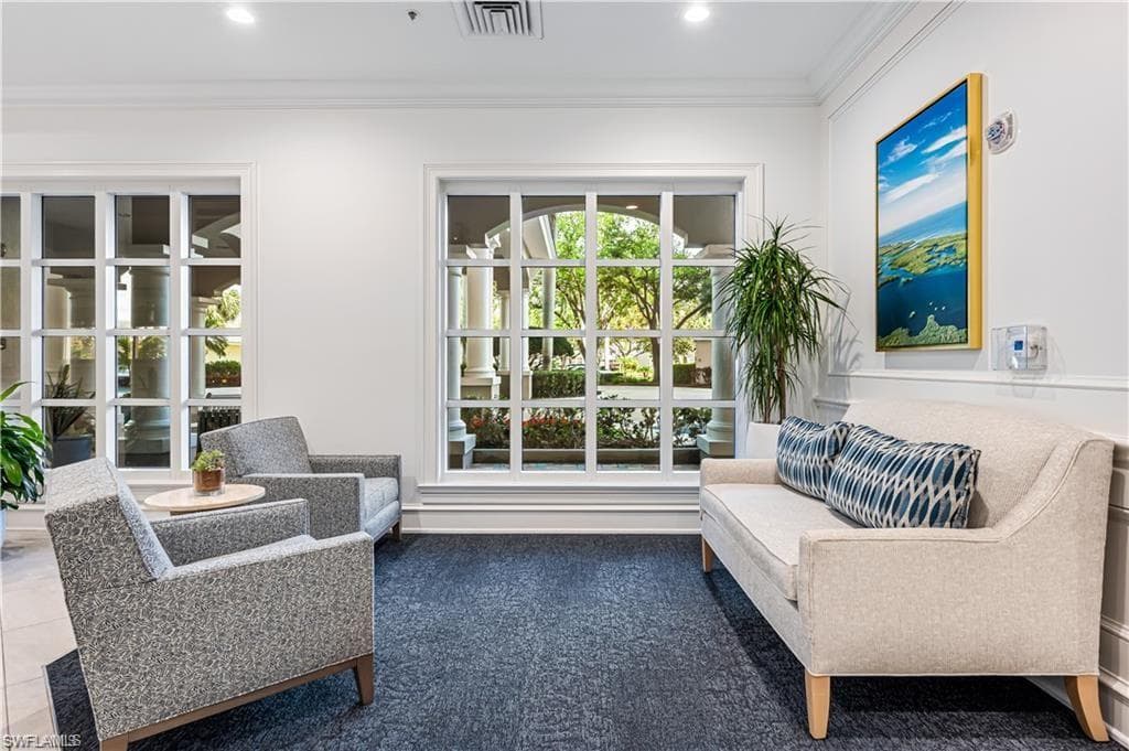 1001 Arbor Lake DR 606-25