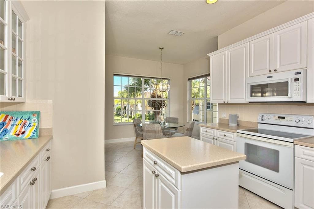 9657 Cypress Hammock CIR 202-13