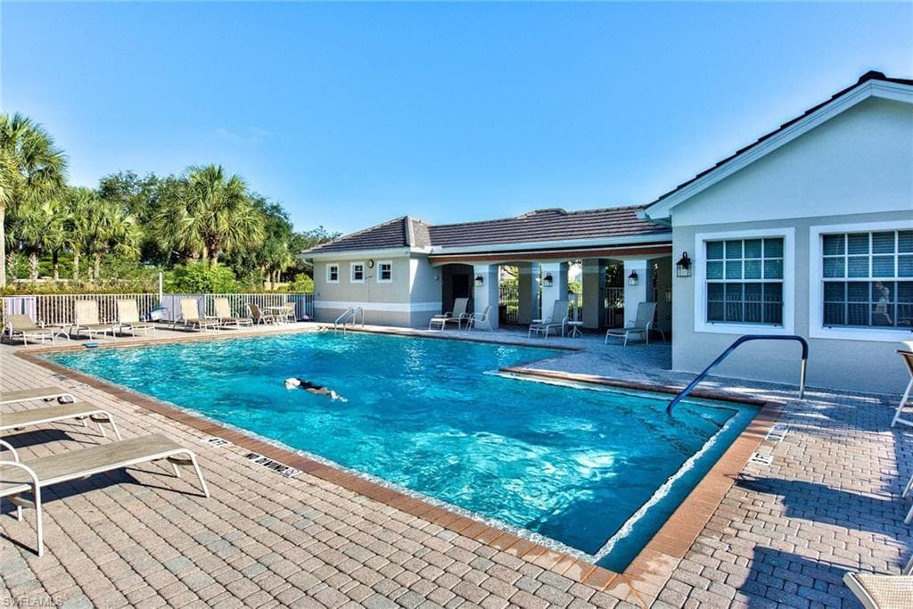 9657 Cypress Hammock CIR 202-35