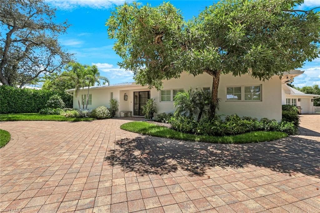 642 6th AVE N-3