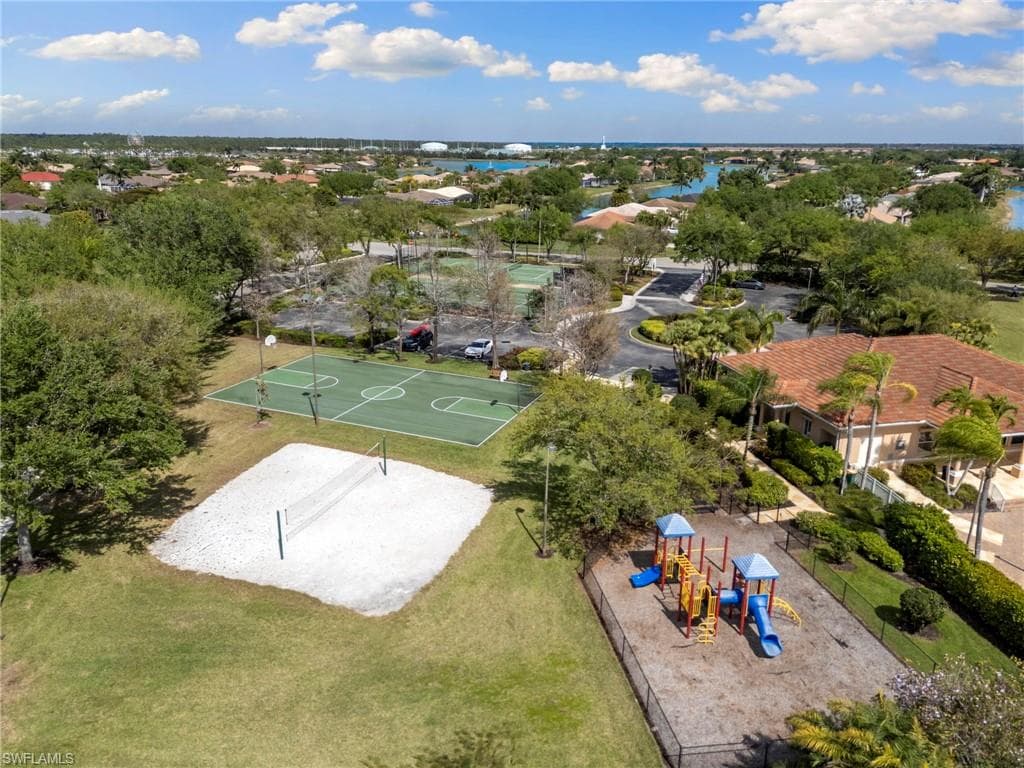 860 Grand Rapids BLVD-32