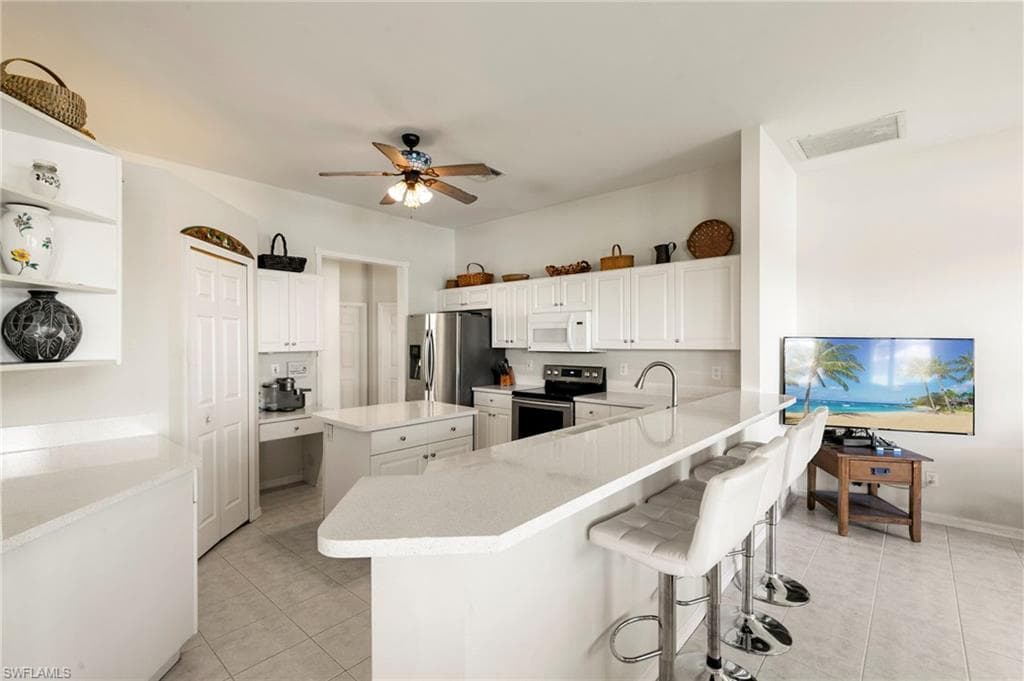 860 Grand Rapids BLVD-4