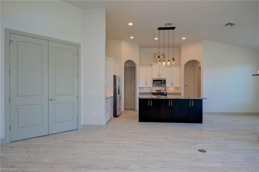 18111 Riverchase CT-12