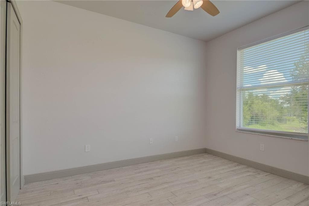18111 Riverchase CT-26