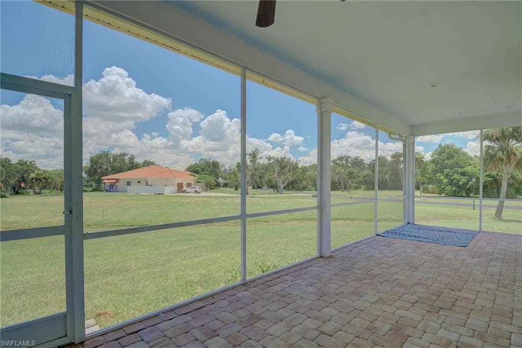 18111 Riverchase CT-29