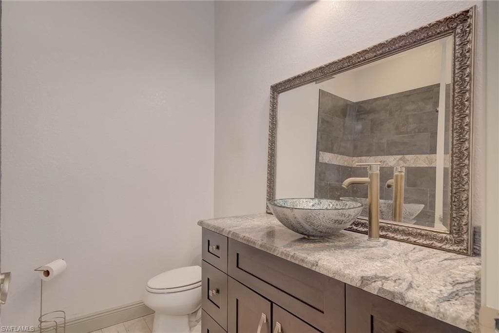 18111 Riverchase CT-25
