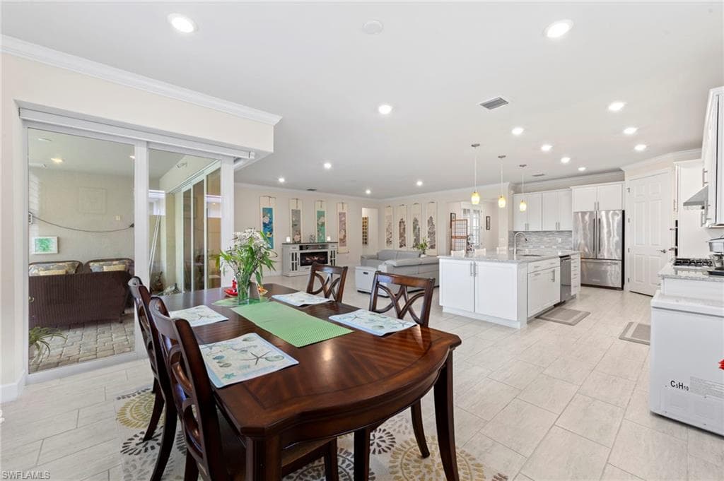 10530 Jackson Square DR-16
