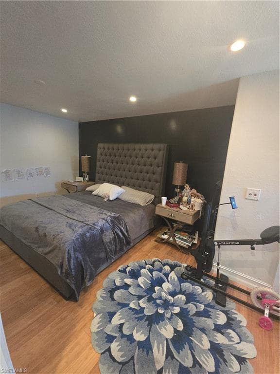 5321 Warren ST-8
