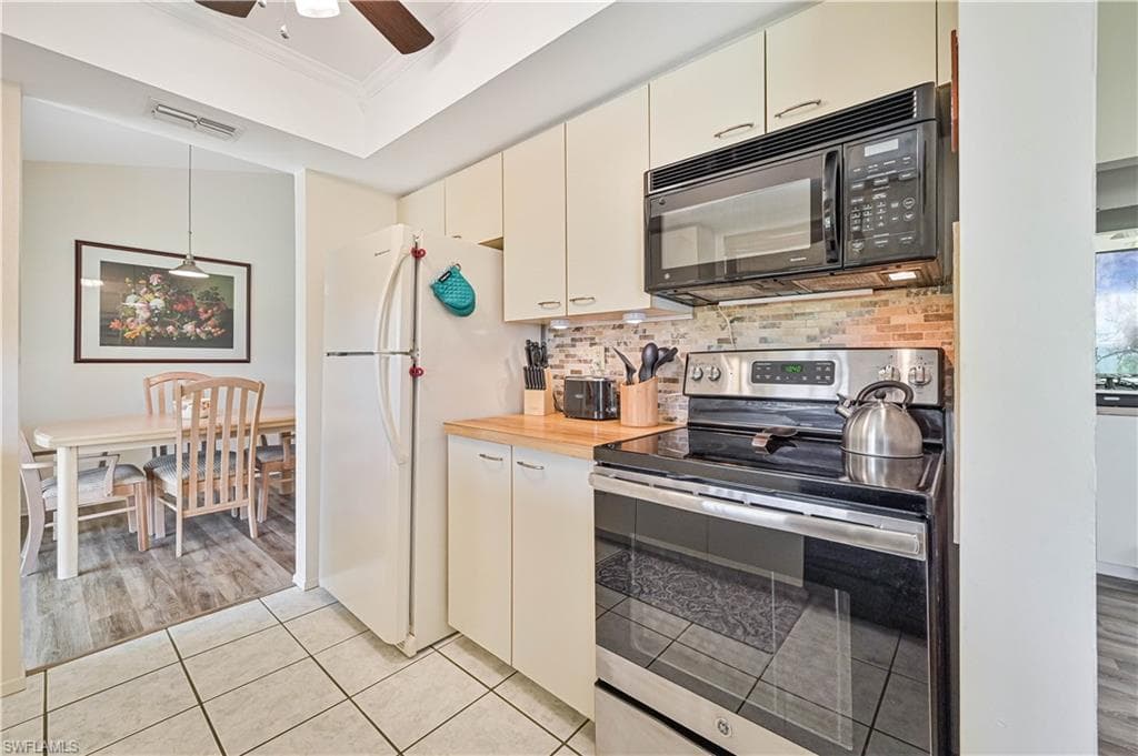 8366 Charter Club CIR 8-6
