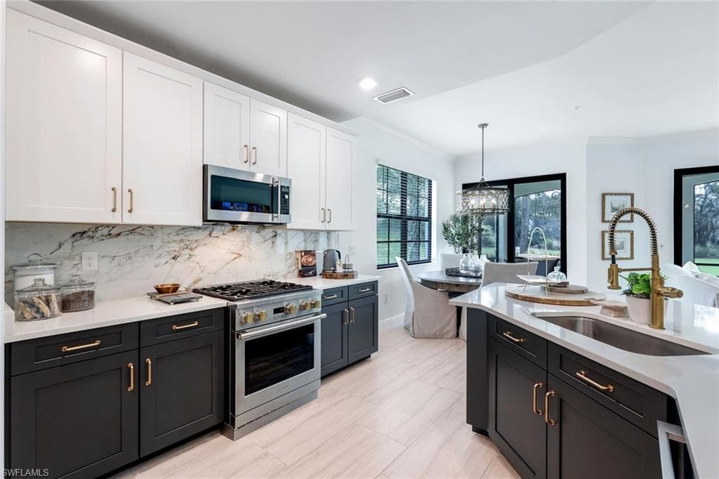 16348 VIANSA WAY 101-9