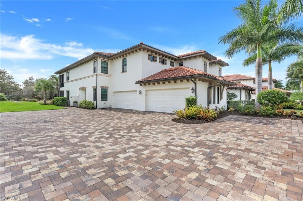 16348 VIANSA WAY 101-19