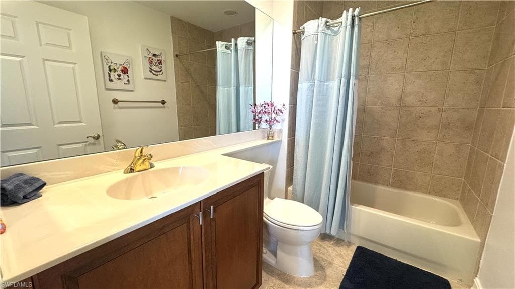 2738 Tiburon BLVD E B405-18