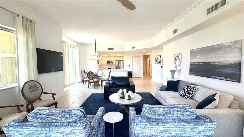 2738 Tiburon BLVD E B405-4