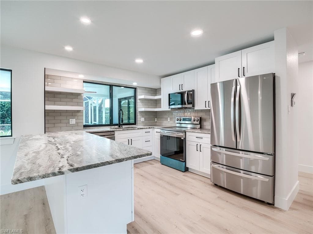 658 Donax ST-15