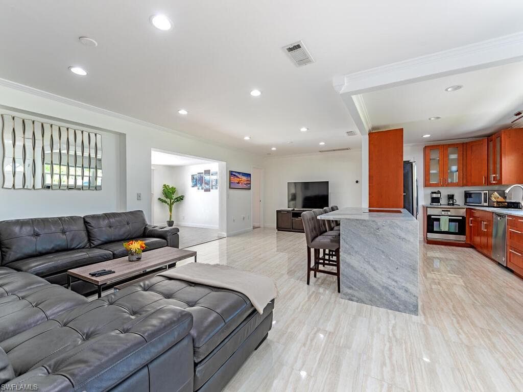 152 Coral Vine DR-5