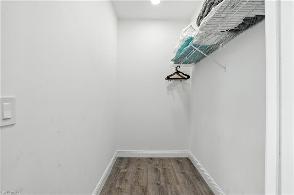 10140 Carolina ST-19