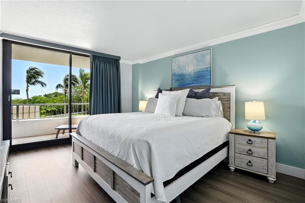 440 Seaview CT 201-16