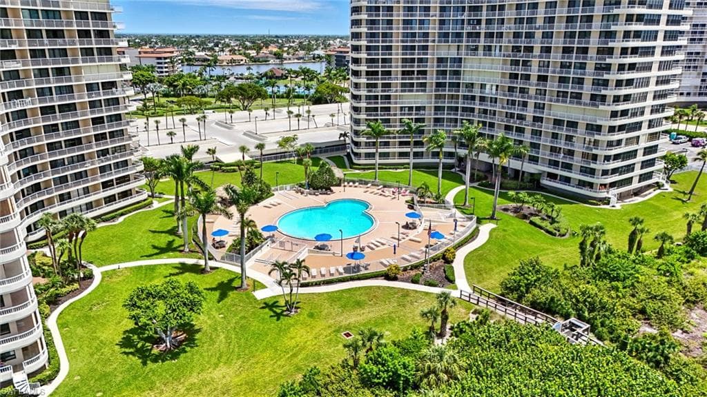 440 Seaview CT 201-32