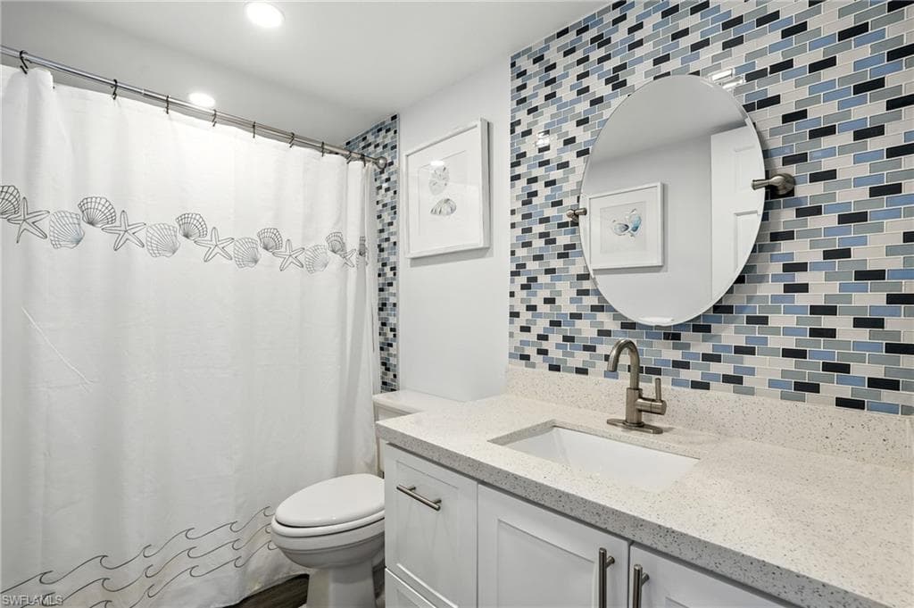 440 Seaview CT 201-19