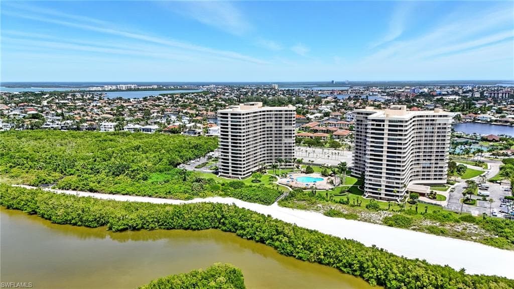 440 Seaview CT 201-29