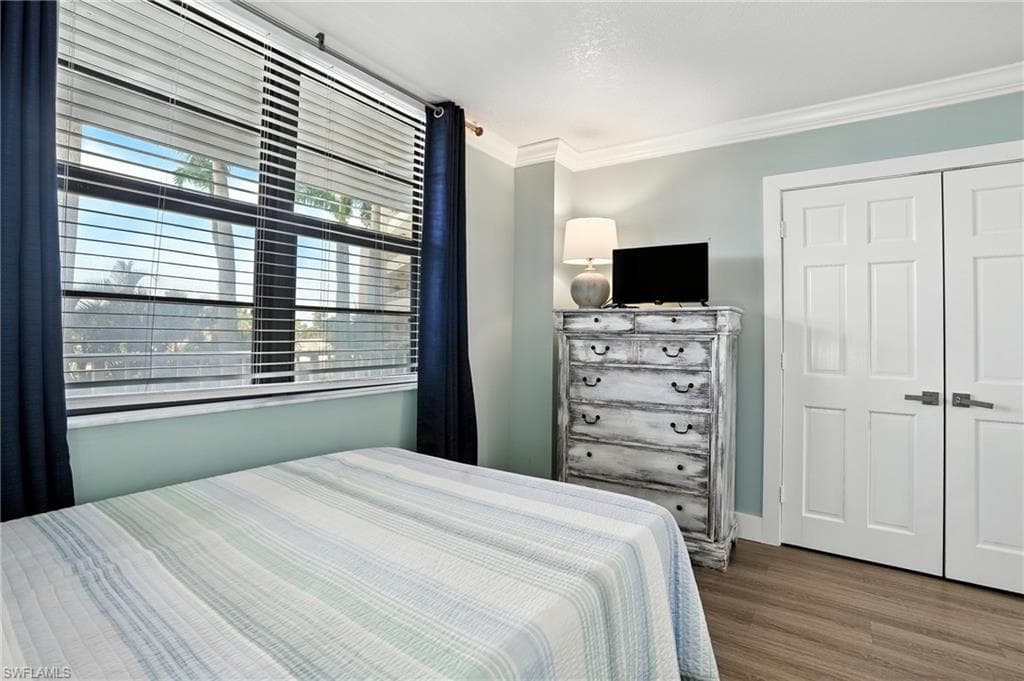 440 Seaview CT 201-21
