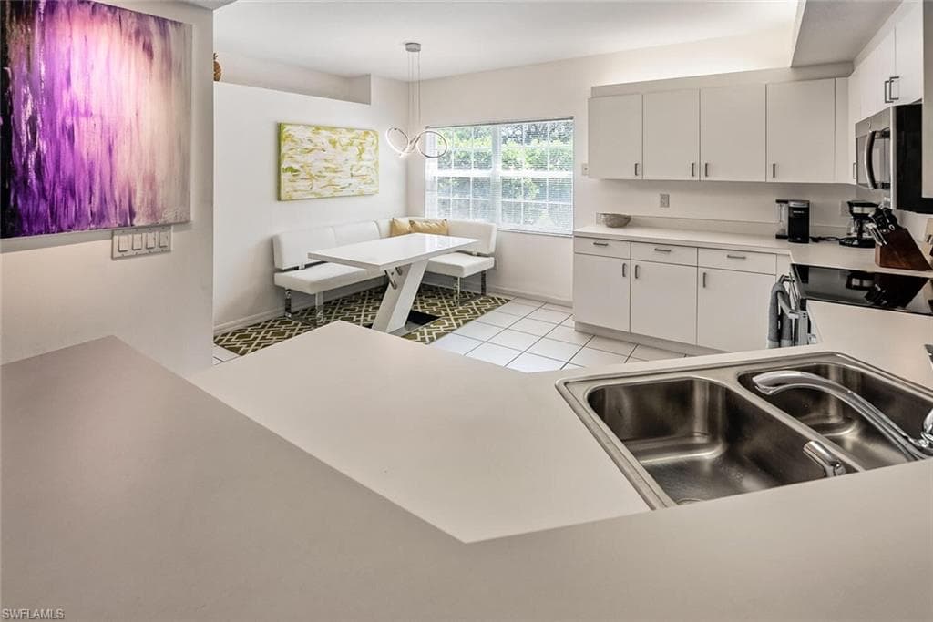 6910 Satinleaf RD N 101-9