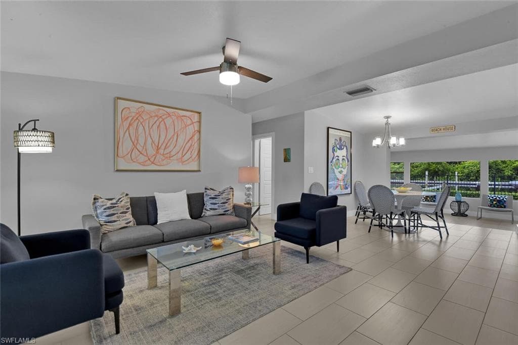 2048 Harbor LN-1
