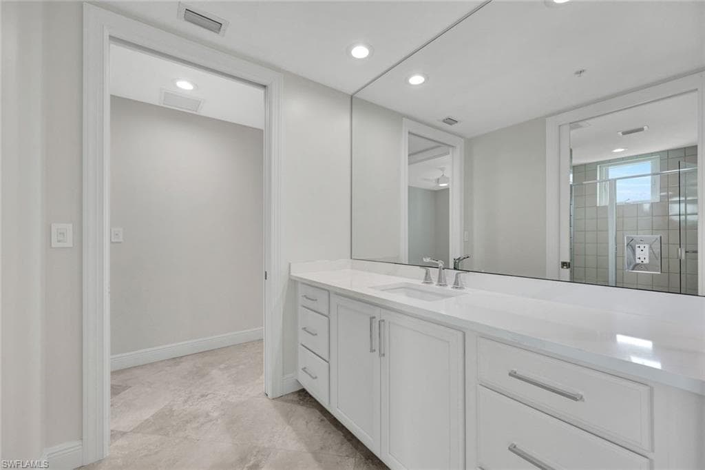 275 Indies WAY 1703-22