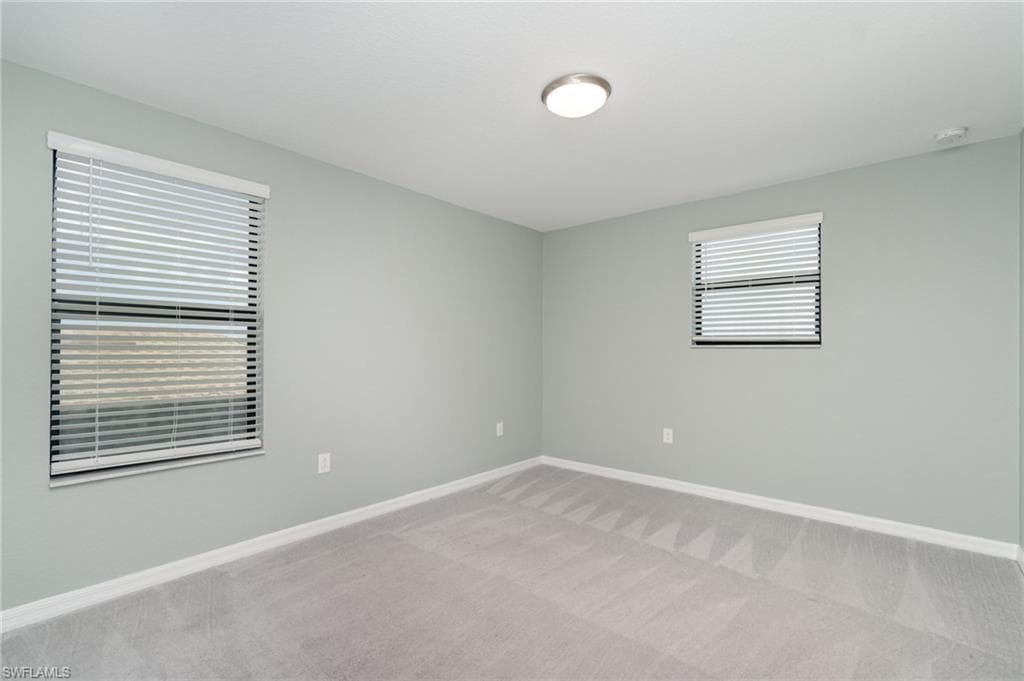 14626 Carva LN-32