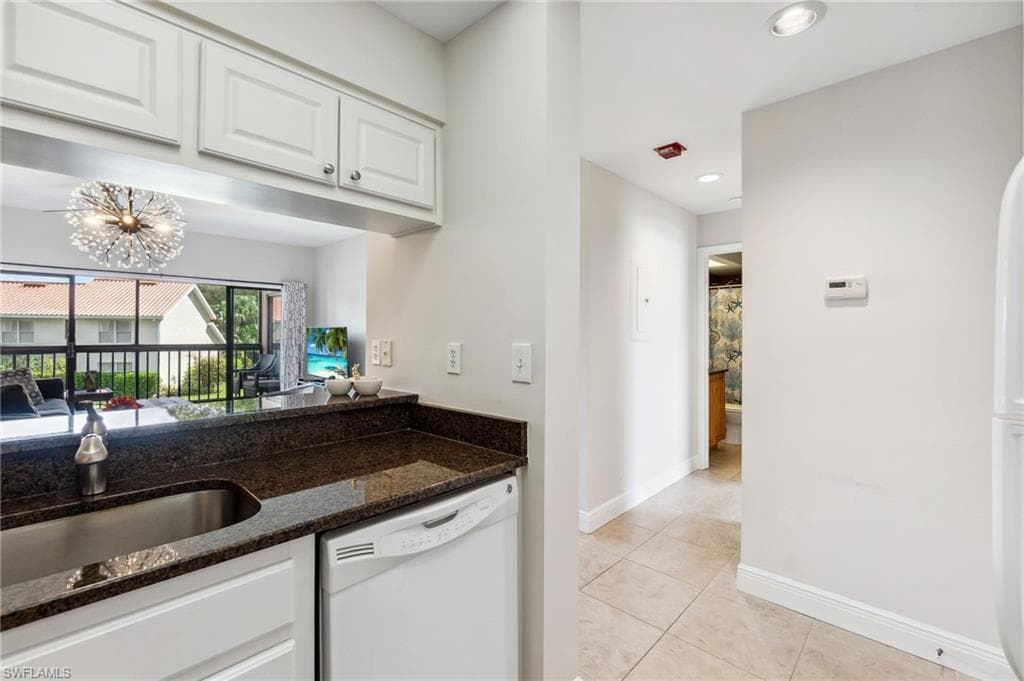 3327 Olympic DR 526-8