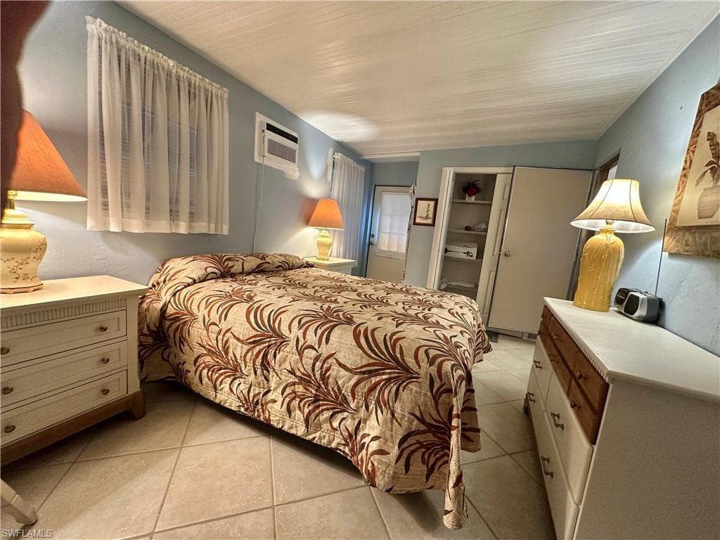 3165 Bunny Run DR-34