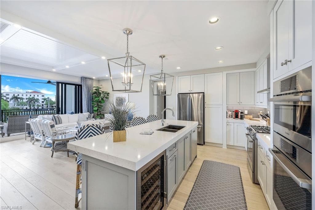 1135 3rd AVE S 319-5