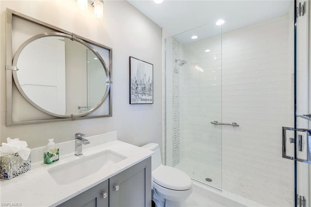 1135 3rd AVE S 319-10
