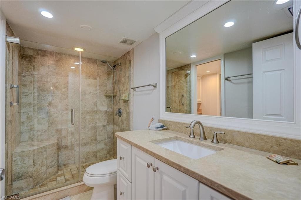 5000 Estero BLVD 203-26