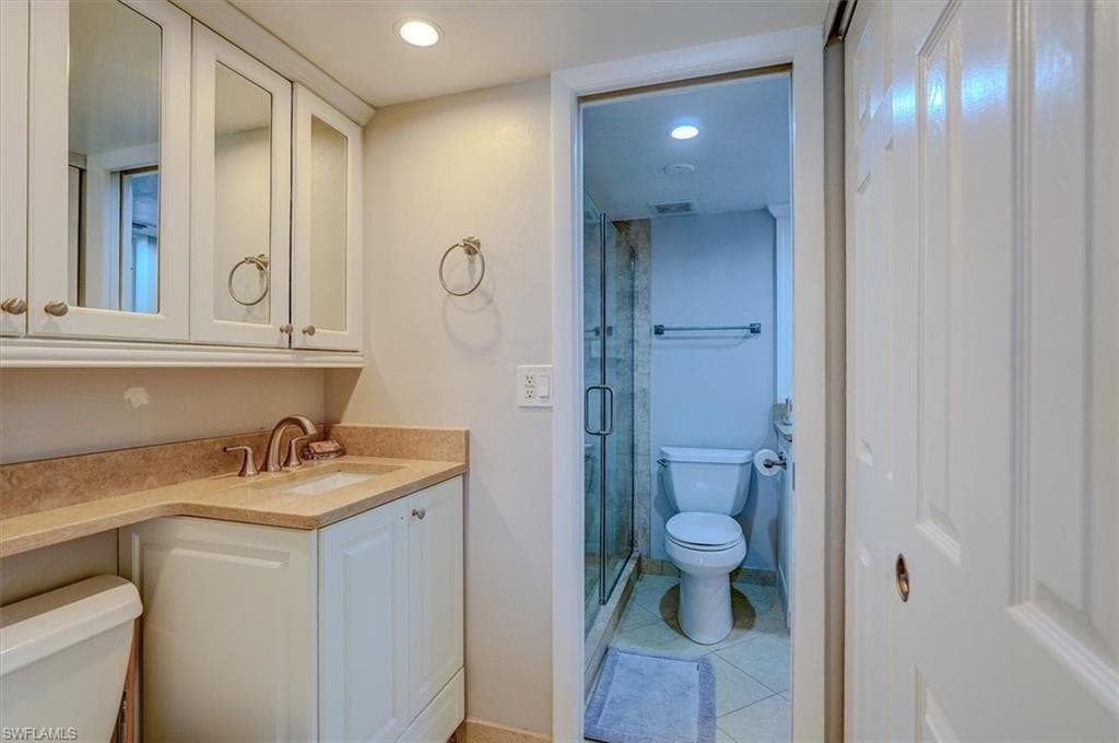 5000 Estero BLVD 203-24