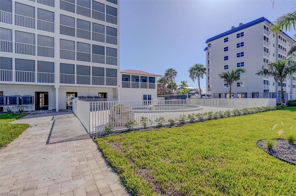 5000 Estero BLVD 203-34