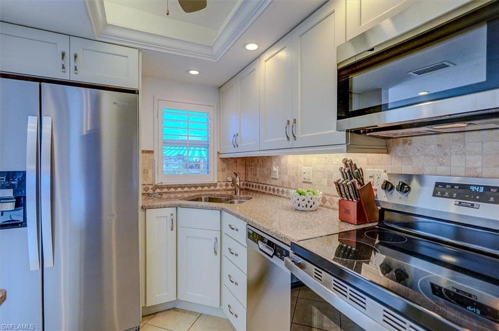 5000 Estero BLVD 203-11