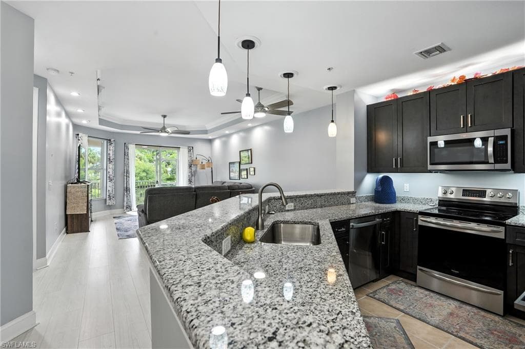 15256 Riverbend BLVD 105-1