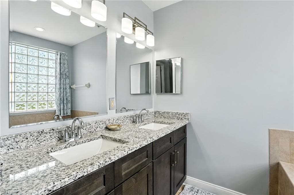15256 Riverbend BLVD 105-14