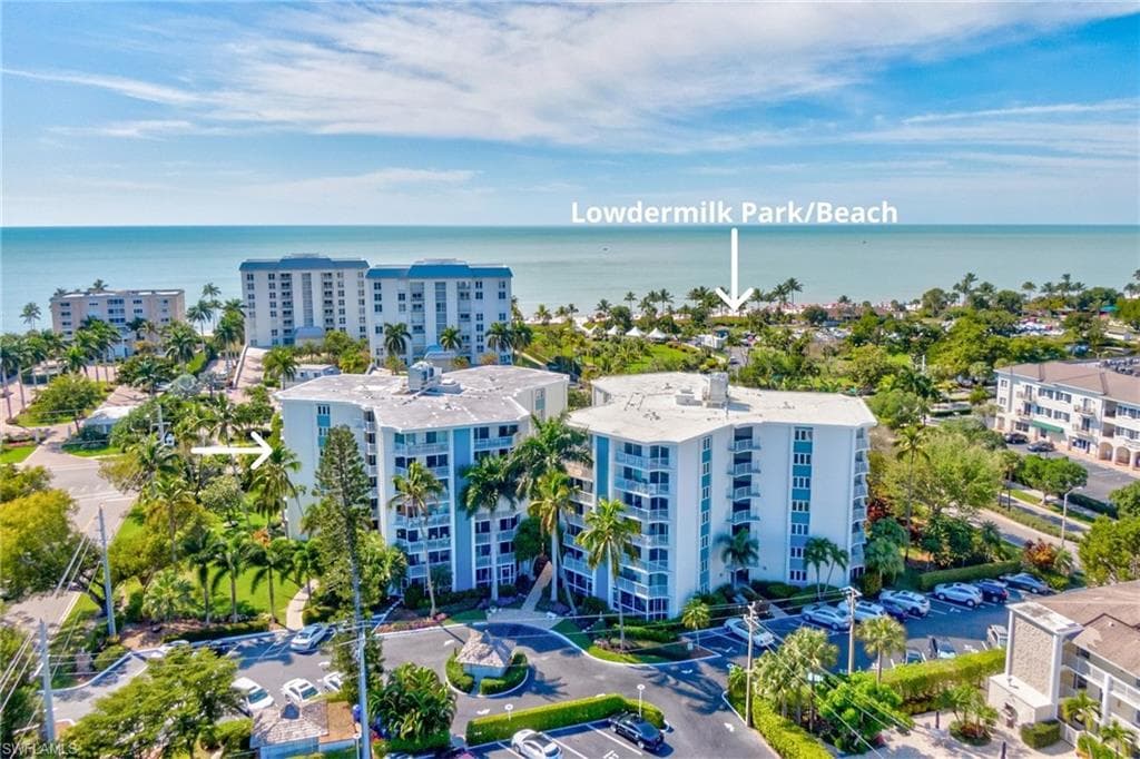1300 Gulf Shore BLVD N 406-1