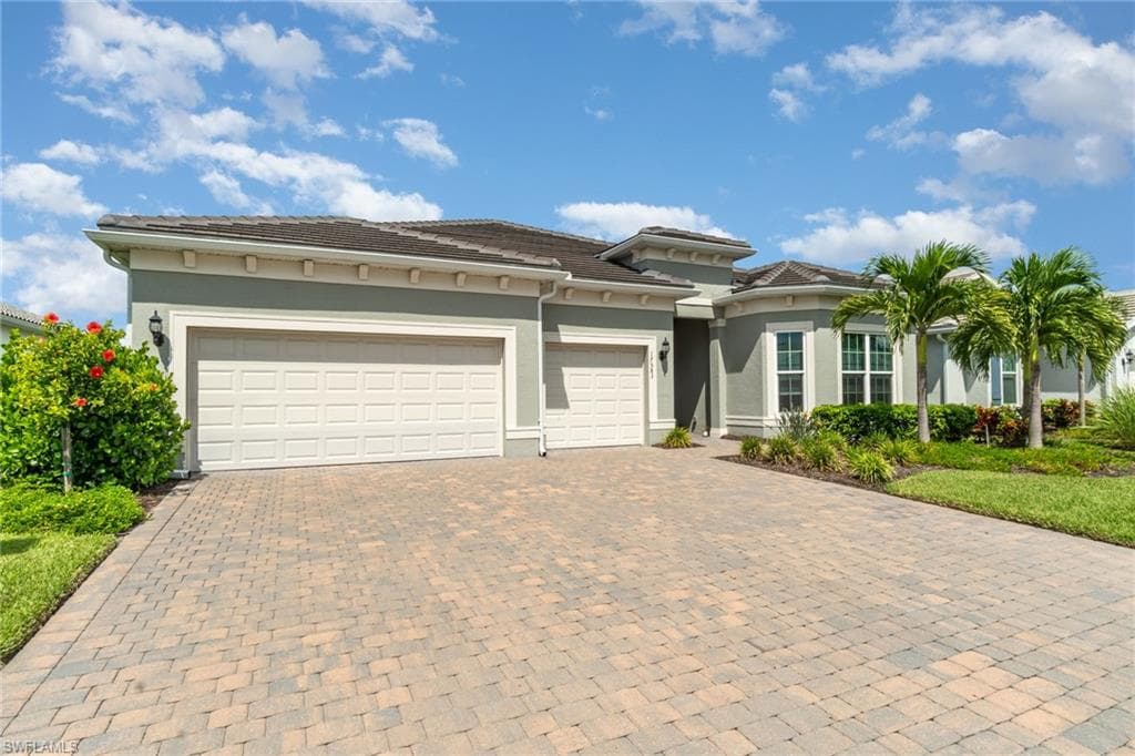 17583 Winding Oak LN-33