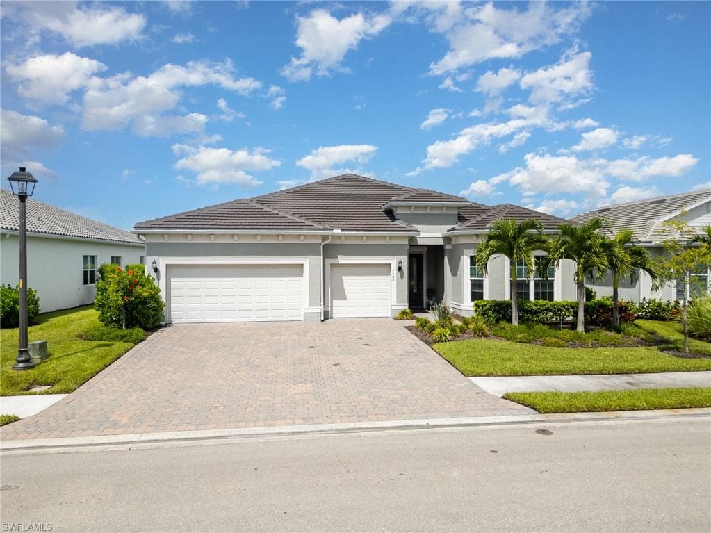 17583 Winding Oak LN-35