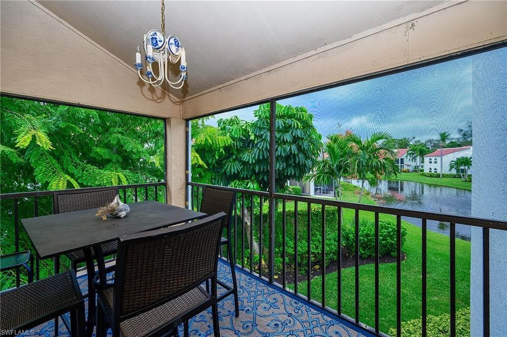 559 Beachwalk CIR U204-23