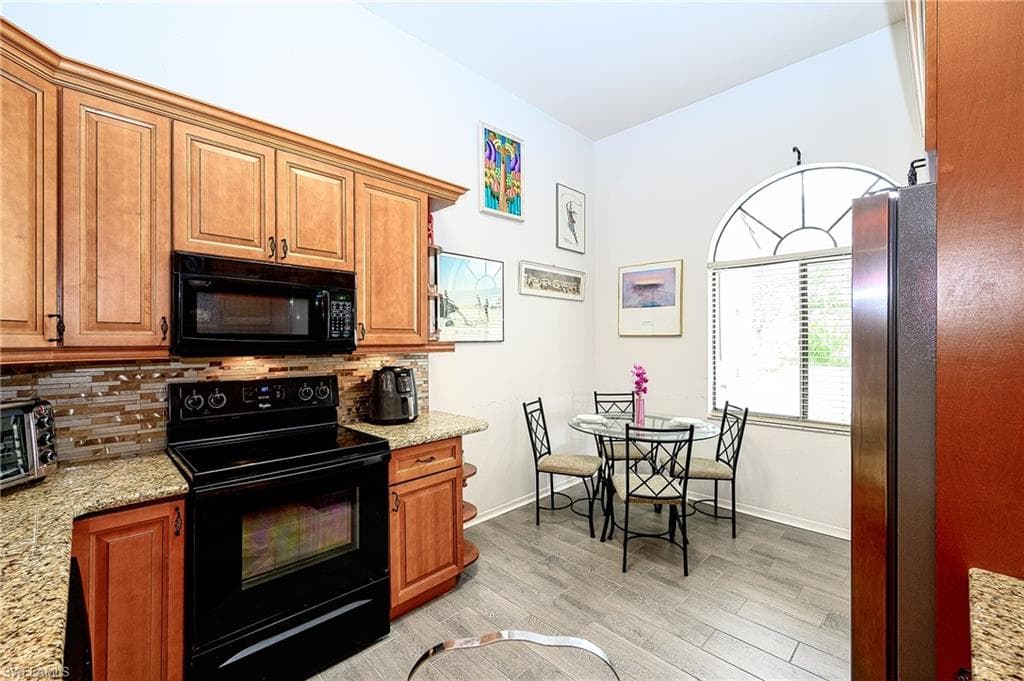 559 Beachwalk CIR U204-12
