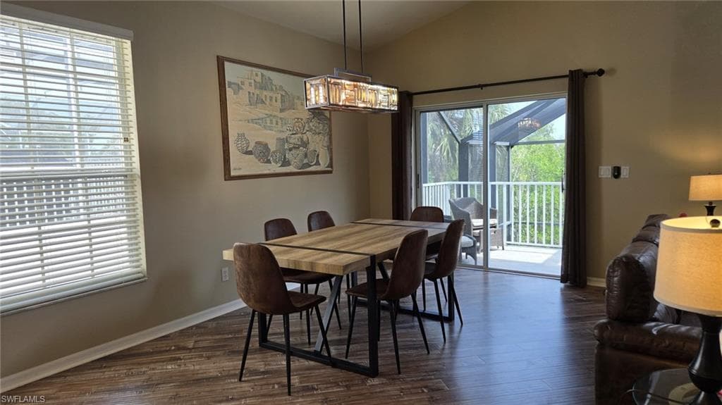 12208 Siesta DR-12